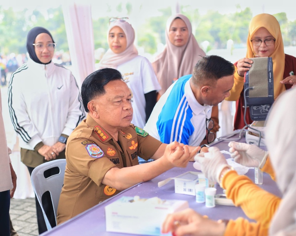 Gerakan Hidup Sehat Dimulai dari ASN, Bupati Asmar Dorong Pemeriksaan Kesehatan Berkala