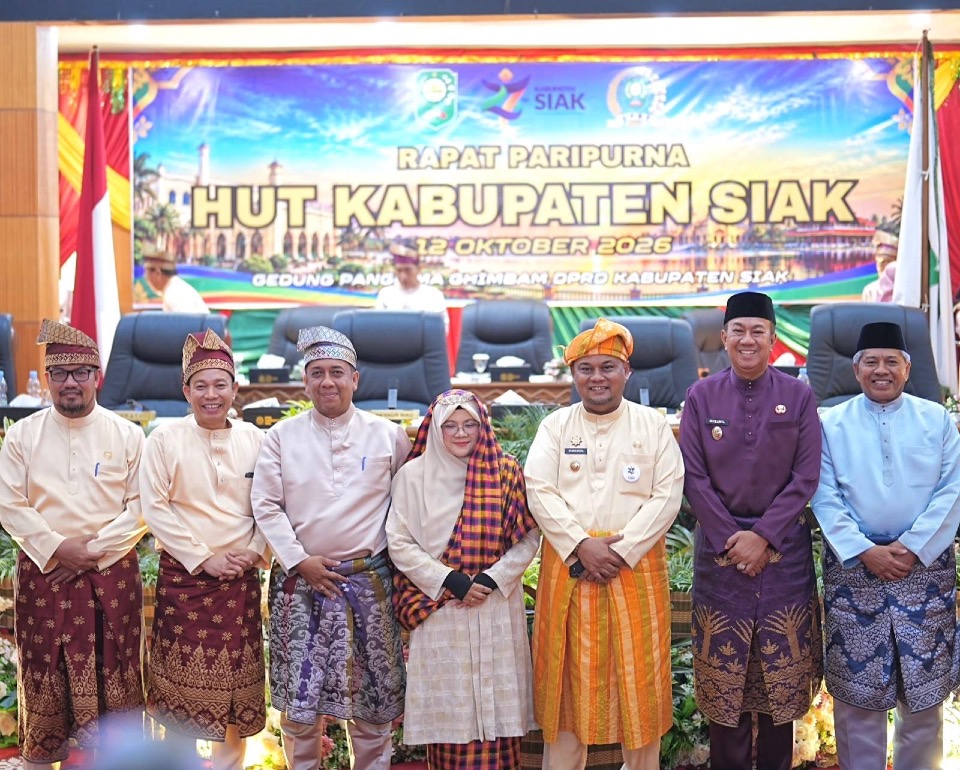 image Perkuat Sinergi Wilayah Berbatasan, Wakil Bupati Meranti Hadiri Paripurna Hari Jadi Siak