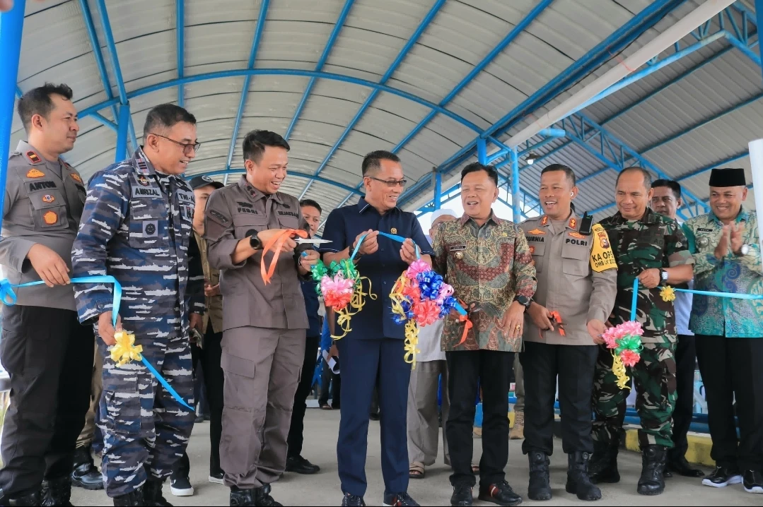 Bupati Asmar Resmikan Rehabilitasi Pelabuhan Tanjung Samak