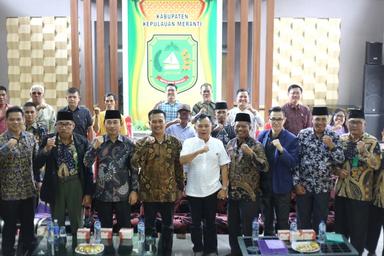 Foto Bersama sosialisasi kerukunan umat beragama