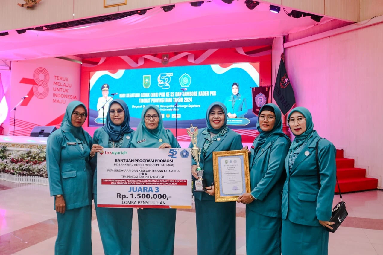 Tim Penggerak Pemberdayaan dan Kesejahteraan Keluarga (TP-PKK) Kabupaten Kepulauan Meranti berhasil meraih juara 3 lomba penyuluhan dalam rangka Hari Kesatuan Gerak (HKG) PKK ke-52 dan Jambore
