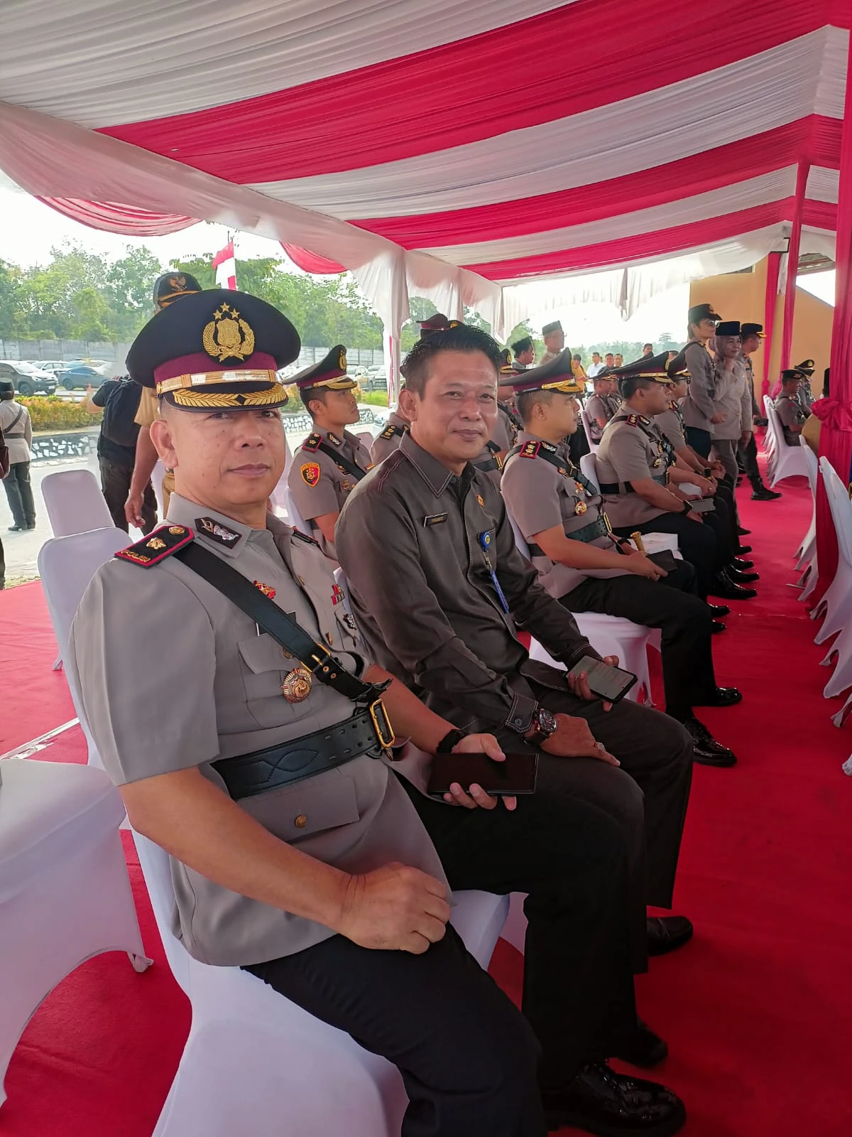 Kastpol PP Meranti Tunjiarto Mewakili Plt. Bupati Menghadiri Upacara Pembukaan Pendidikan Pembentukan Bintara Polri Gelombang II TA. 2024, di Lapangan Upacara SPN Polda Riau