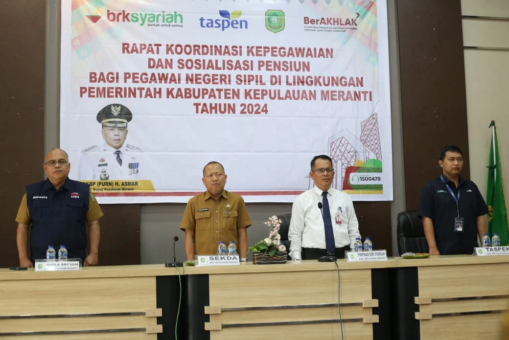 Sekretaris Daerah Kabupaten Kepulauan Meranti, Bambang Suprianto, membuka secara resmi Rapat Koordinasi Kepegawaian dan Sosialisasi Pensiun bagi Pegawai Negeri Sipil di lingkungan Pemerintah Kabupaten Kepulauan Meranti