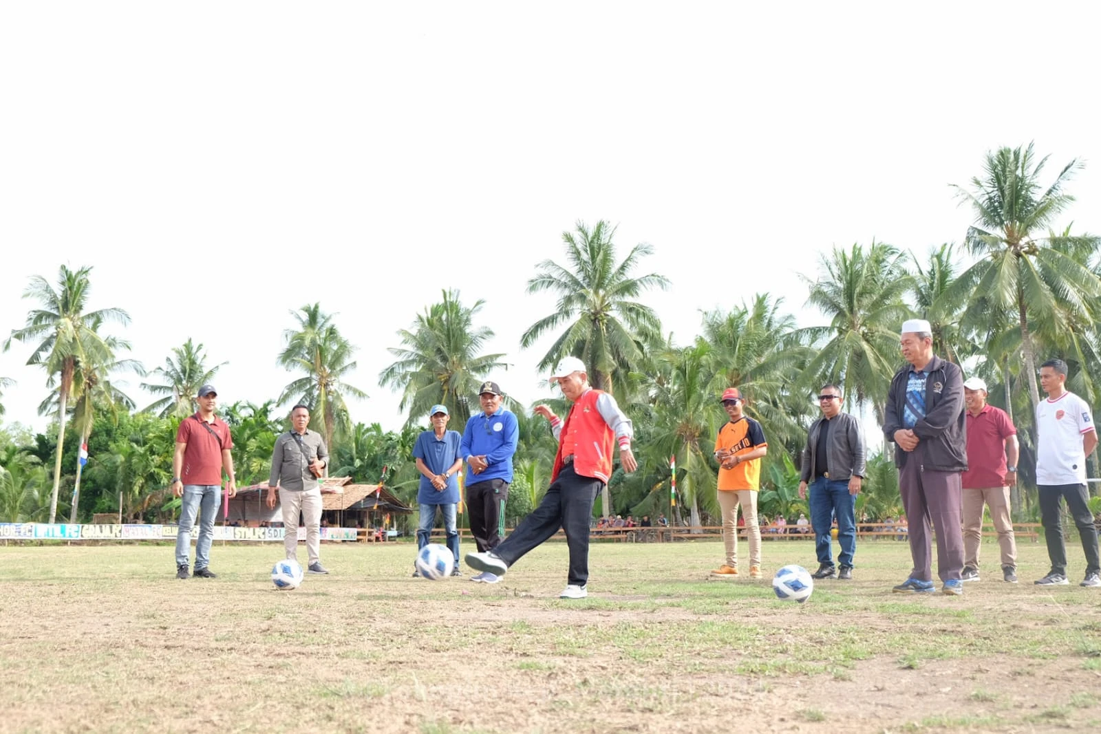 Pembukaan Turnamen Sepakbola Tanjung Gadai Cup-8 2024