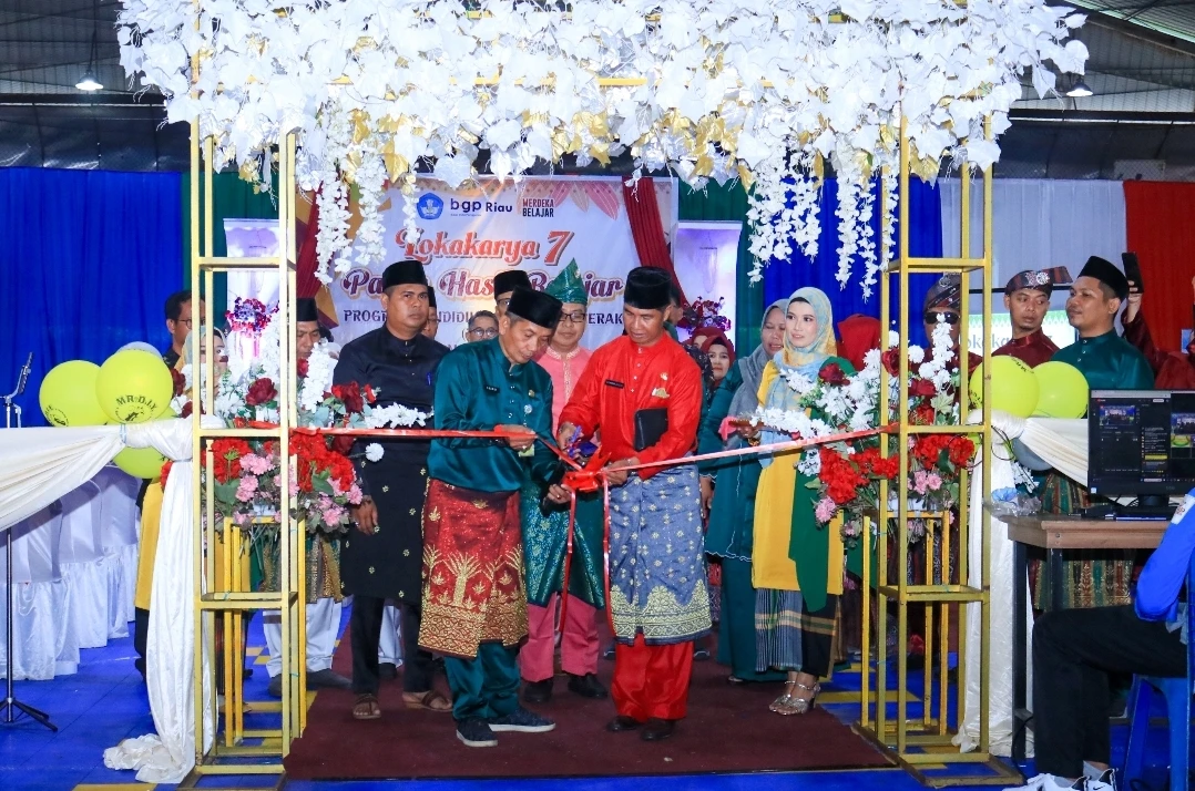Asiten I Sudandri,.SH Membuka Kegiatan Lokakarya 7 panen hasil belajar program pendidika guruk pengerak (PPGP) angkatan 10 kabupaten kepulauan Meranti Tahun 2024