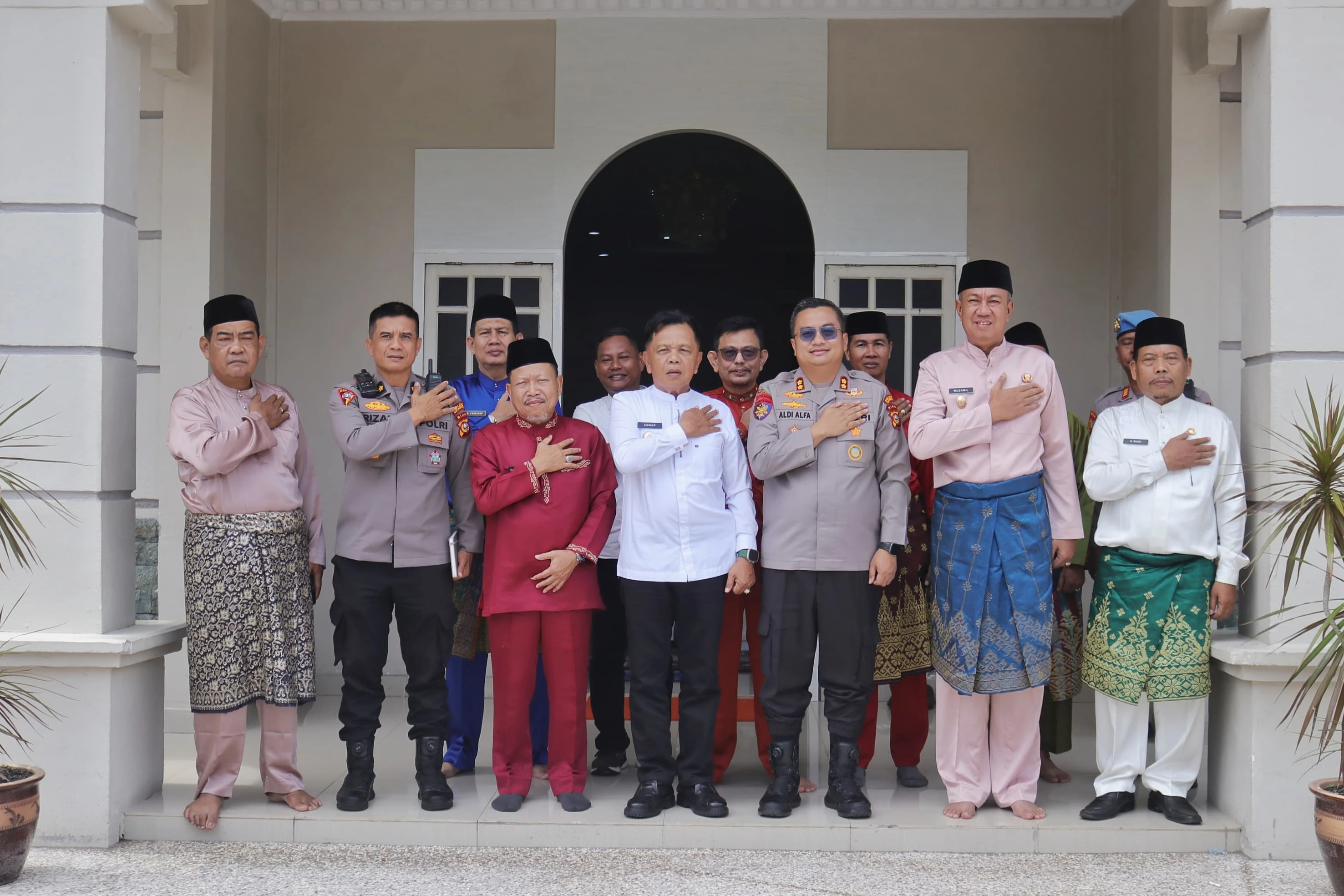 kunjungan silaturahmi Kapolres Kepulauan Meranti di Rumah dinas Wakil Bupati Jalan Dorak Selatpanjang