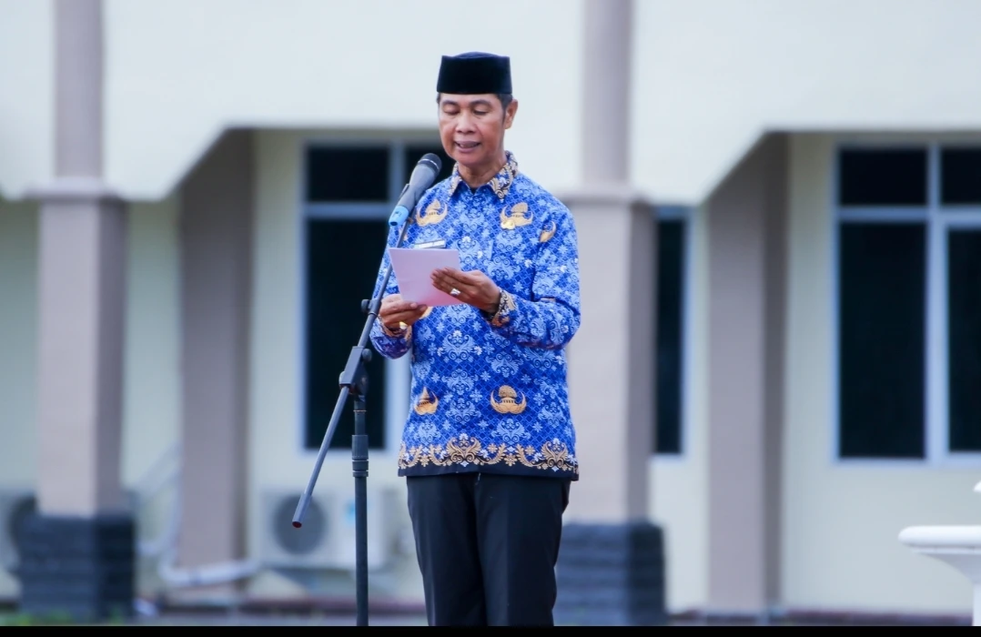Asisten Bidang Administrasi Umum Sudandri Saat membaca Pidato Upacara peringatan Harkitnas Ke 117